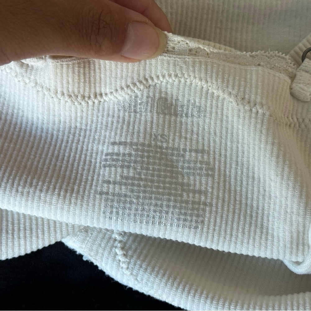 wild fable off-white lace trim seamless tank top - Picture 8 of 9